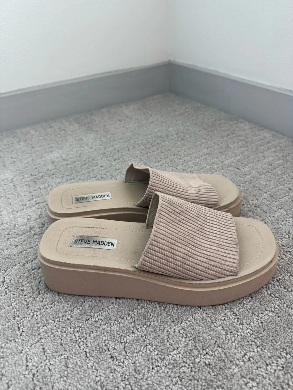 Steve Madden Balanced Natural Ribbed Knit Platform Slide Sandals Size 8.5